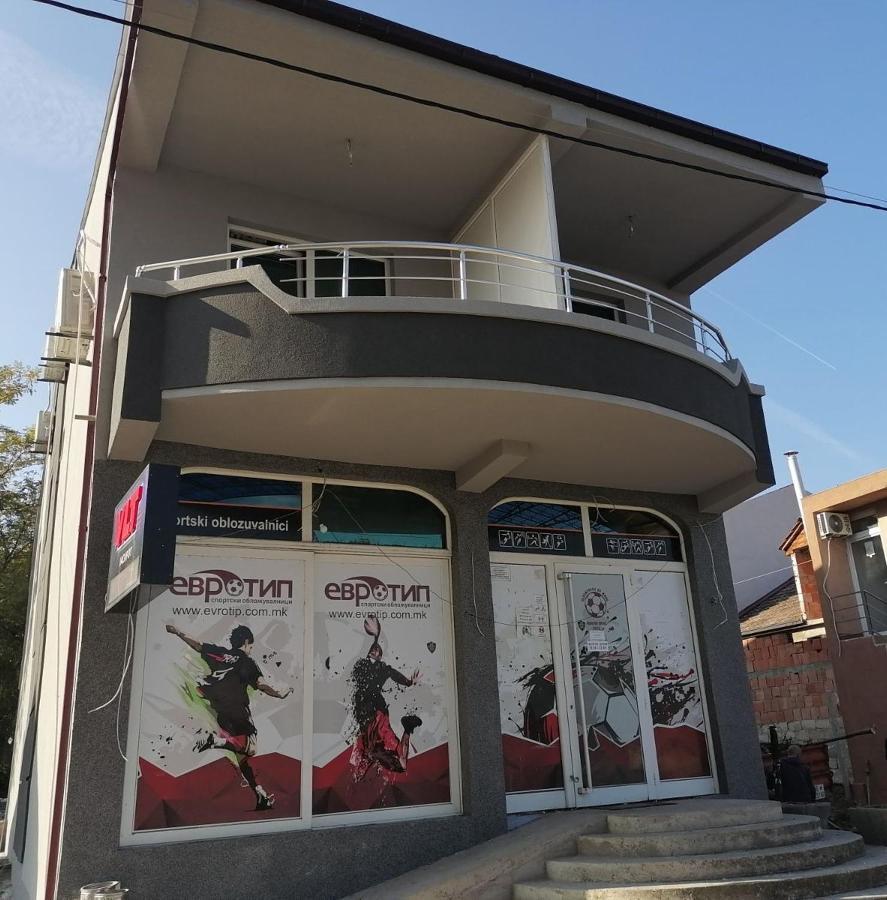 Hostel „Ж" Gradsko Luaran gambar